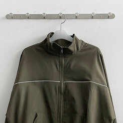 ワンラインカジュアルジップアップジャンパー