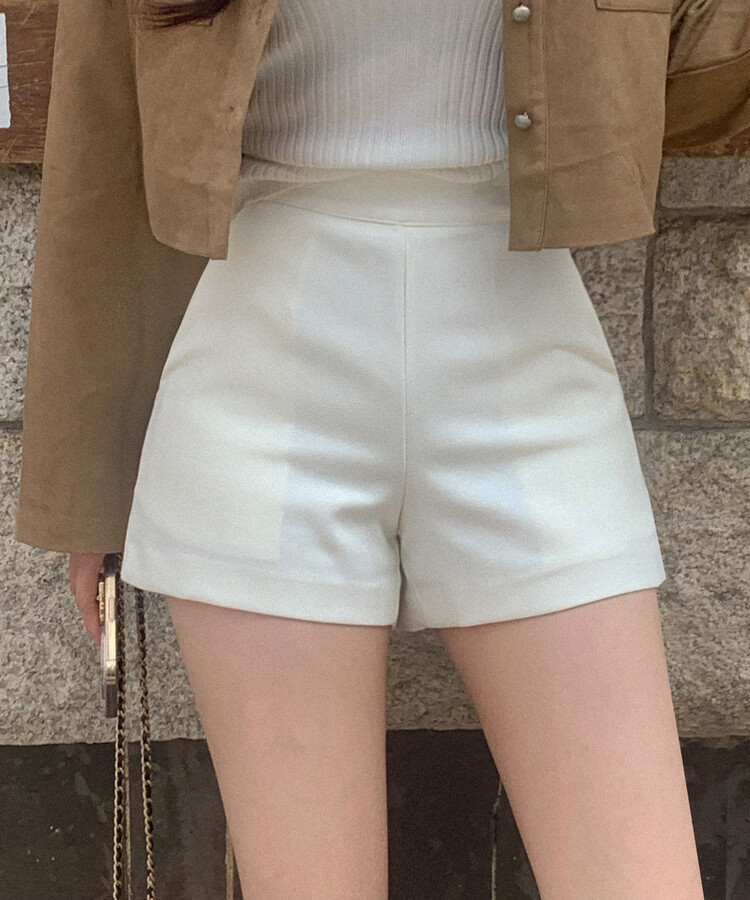 ハイウエストショートパンツスラックス ホワイト