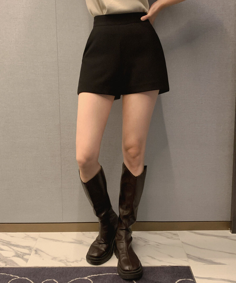 ハイウエストショートパンツスラックス ブラック