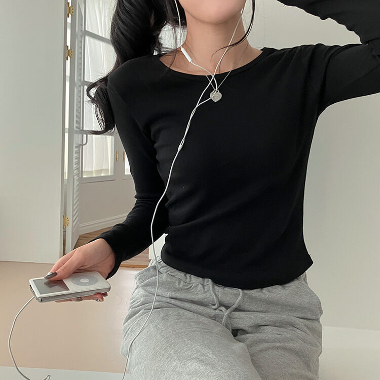 기장감좋은 투썸 밑단 굴림 긴팔 티셔츠 블랙