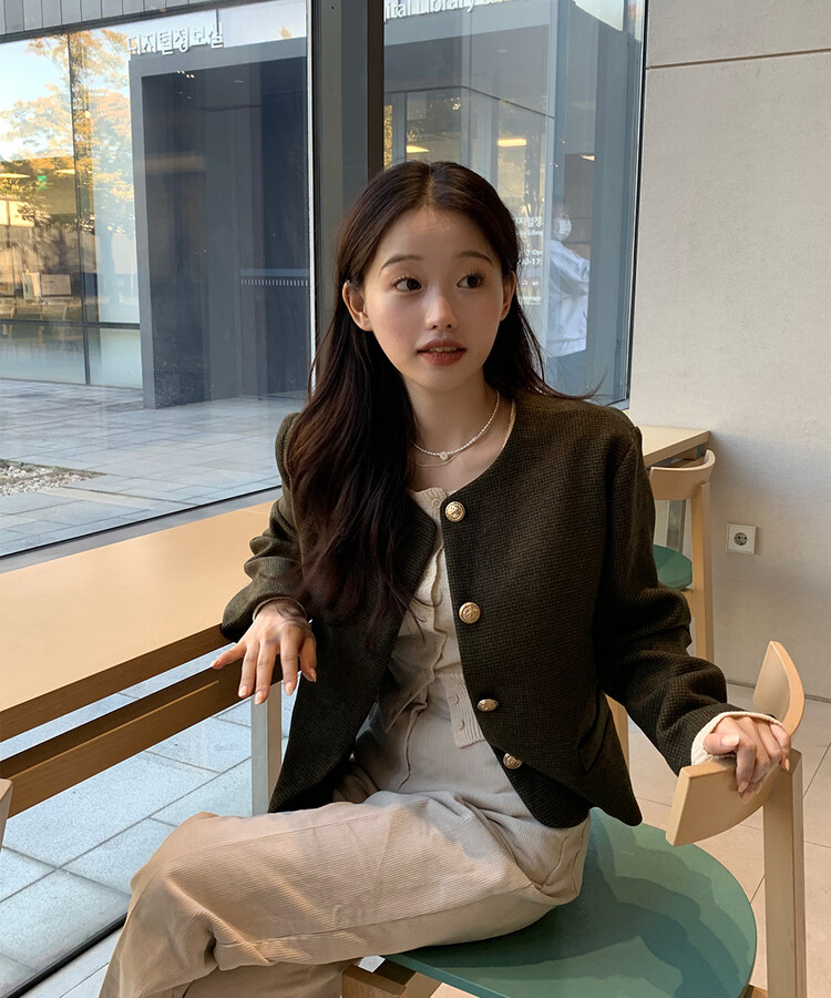 ゴールドボタンショートジャケット｜ジャケット｜韓国ファッション通販