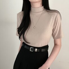 半袖Tシャツ ハーフネックTシャツ ベージュ