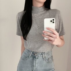 半袖Tシャツ ハーフネックTシャツ グレー