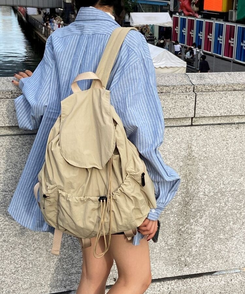 ストリングナイロンバケットバックパック5色 ベージュ