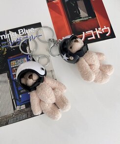 ファッション雑貨 ヘルメットベアのぬいぐるみキーリングキーホルダー