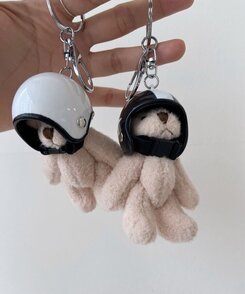 ファッション雑貨 ヘルメットベアのぬいぐるみキーリングキーホルダー