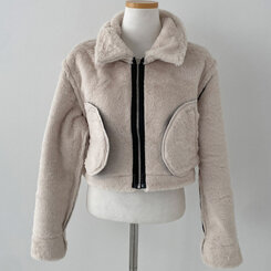 푸그니 크롭 밍크퍼 레더 라이더 무스탕 자켓