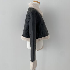 푸그니 크롭 밍크퍼 레더 라이더 무스탕 자켓