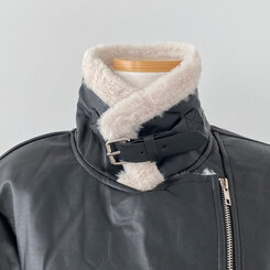 푸그니 크롭 밍크퍼 레더 라이더 무스탕 자켓