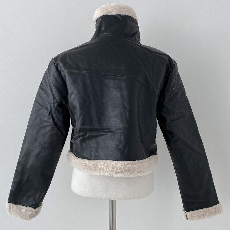 푸그니 크롭 밍크퍼 레더 라이더 무스탕 자켓