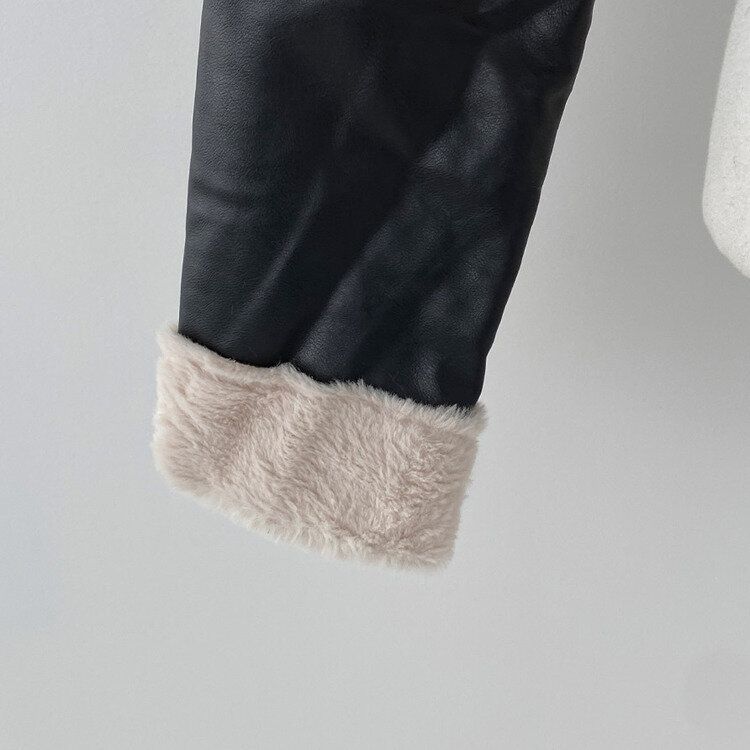 푸그니 크롭 밍크퍼 레더 라이더 무스탕 자켓