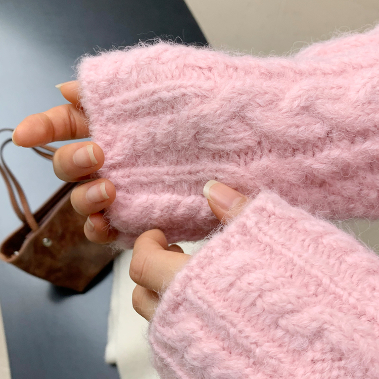 ケーブルクロップドニット｜ニット｜韓国ファッション通販 SONA