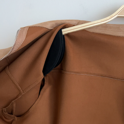 ショルダーパッドスエードクロップジップアップジャケット