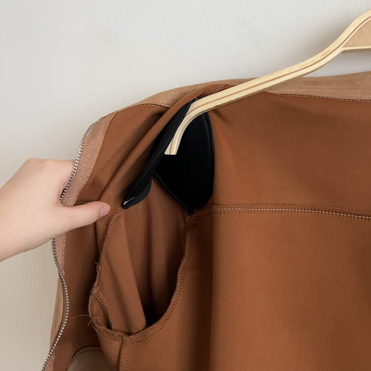 ショルダーパッドスエードクロップジップアップジャケット