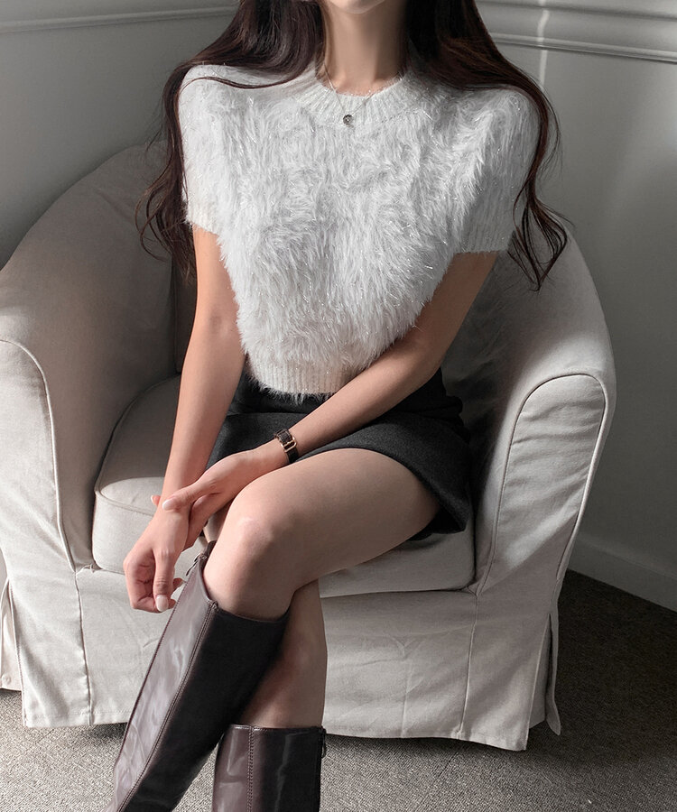 フェイクファークロップラウンド半袖ニット｜ニット｜韓国ファッション