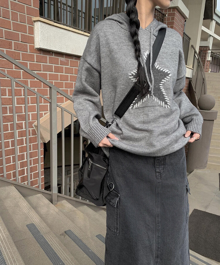 ビンテージスター刺繍ルーズフィットフードニット グレー