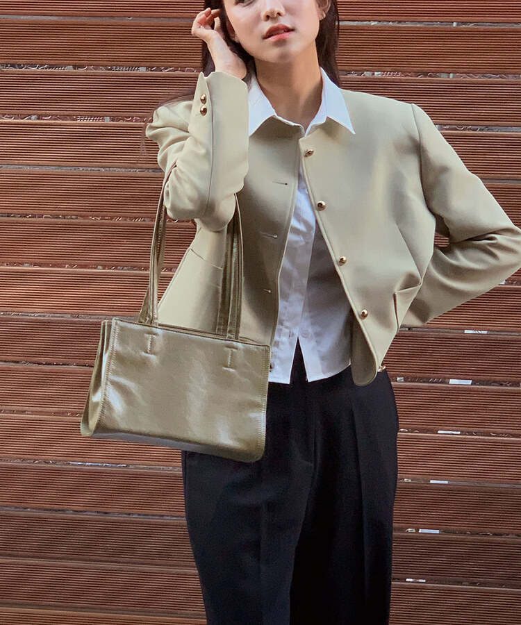 シルキースリムクロップシャツ|シャツ|韓国ファッション通販 SONA シルキースリムクロップシャツ|シャツ|韓国ファッション通販 SONA