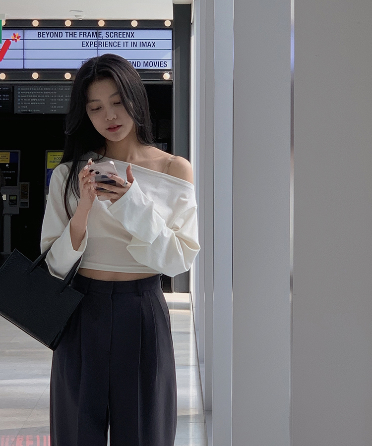 ABITOKYO｜オフショルダー長袖カットソー | Rakuten Fashion