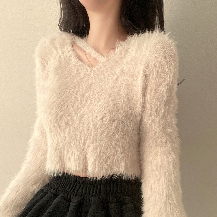 スリットネッククロップフェイクファーニット6色 ベージュ