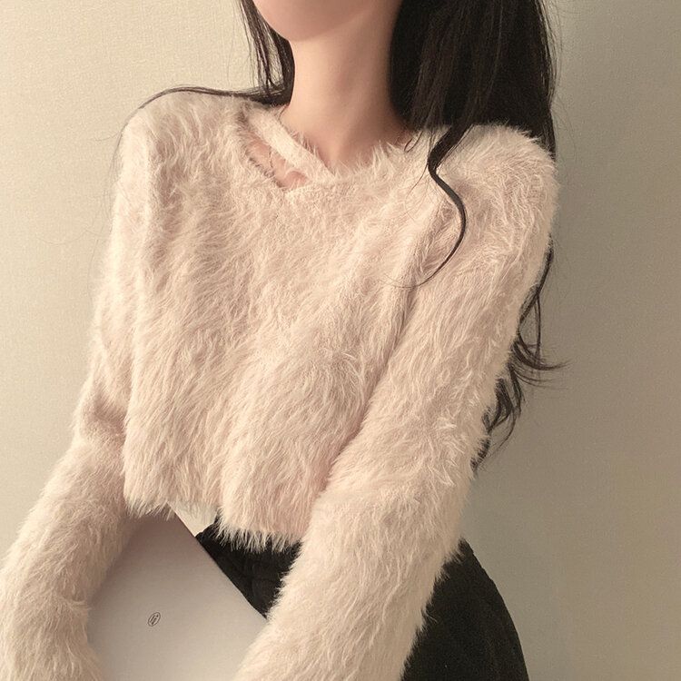 スリットネッククロップフェイクファーニット6色 ベージュ