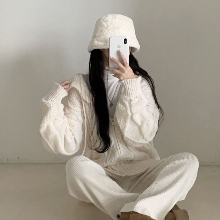 ビッグケーブルニットフードジップアップ｜ジャンパー｜韓国