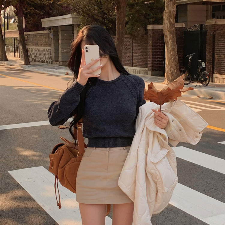 ラグランクロップラウンドニット5色 ネイビー