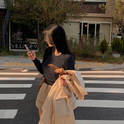 ラグランクロップラウンドニット5色 ネイビー