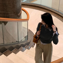 ラグランクロップラウンドニット5色 チャコール