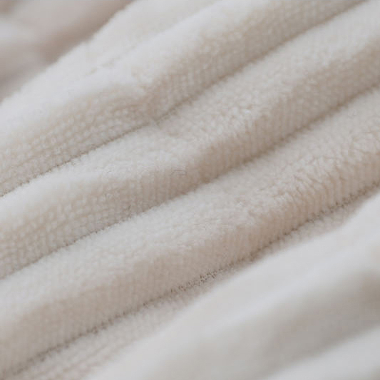 コーデュロイハイネックショートジャンパー