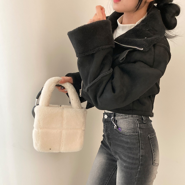 찬바람차단 따숩 양털 하이넥 스웨이드 버클 크롭 무스탕 숏 자켓 블랙