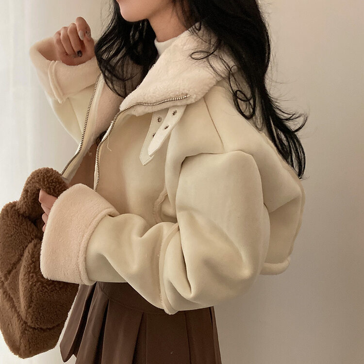 찬바람차단 따숩 양털 하이넥 스웨이드 버클 크롭 무스탕 숏 자켓 아이보리