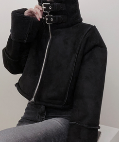 버클하이넥양털스웨이드무스탕자켓 블랙