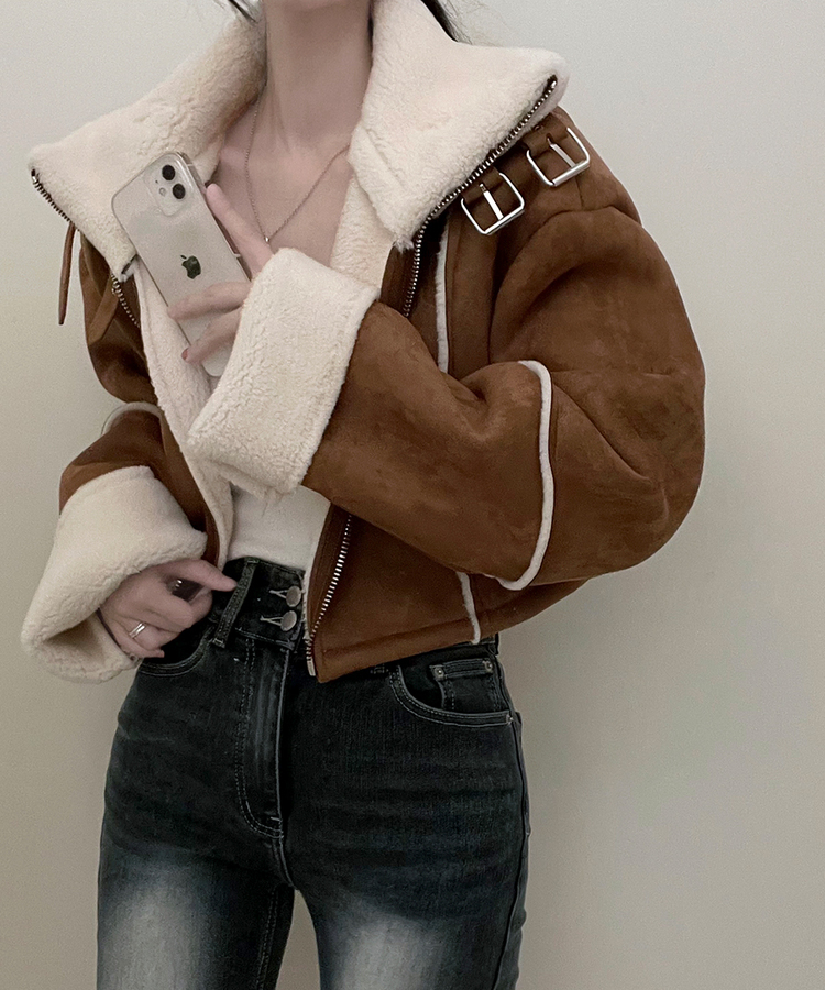 버클하이넥양털스웨이드무스탕자켓 밤색