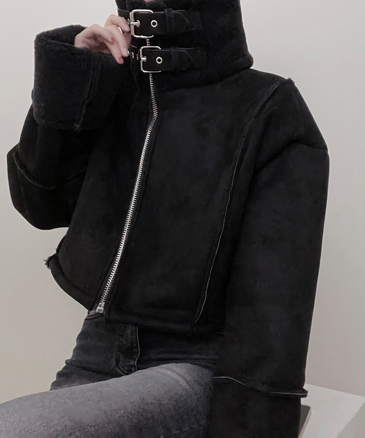 버클하이넥양털스웨이드무스탕자켓 블랙