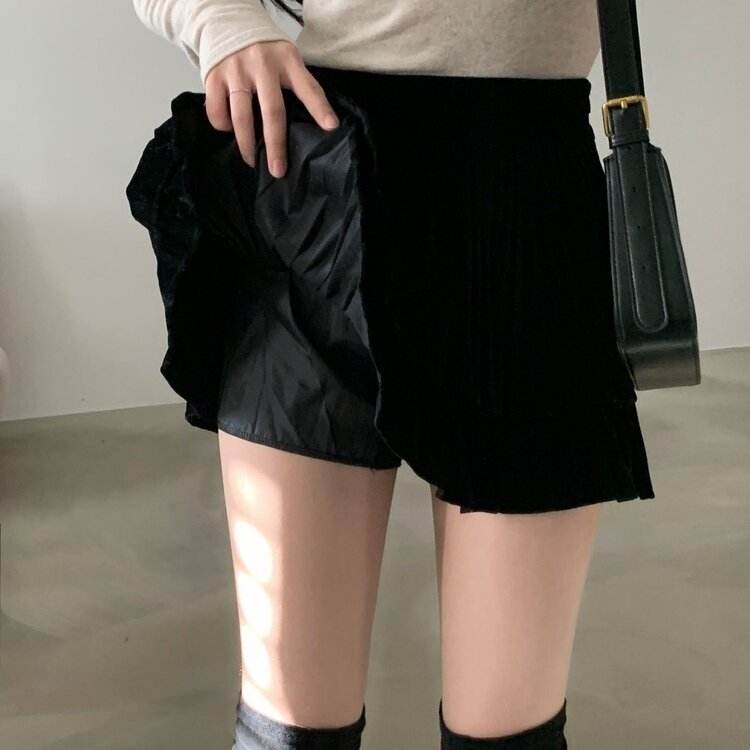 피어나 연말룩 벨벳 플리츠 캉캉 미니 스커트 2color 블랙