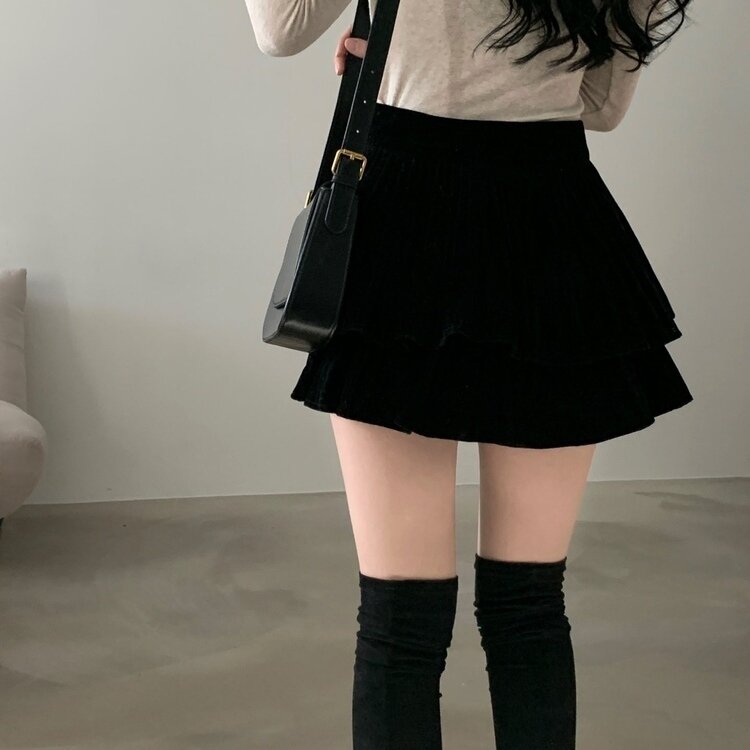 피어나 연말룩 벨벳 플리츠 캉캉 미니 스커트 2color 블랙