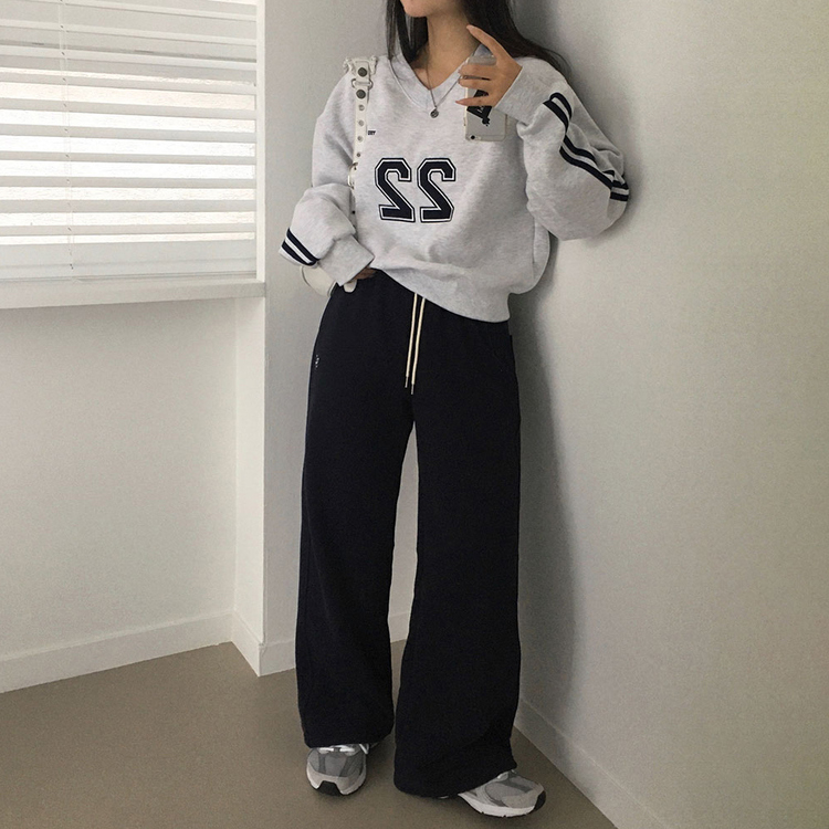 トラックラインスリーブVネックルーズフィットトレーナー MELANGE WHITE