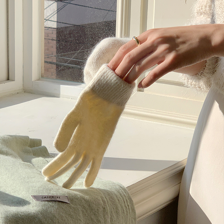 ウール70％グローブ Ivory