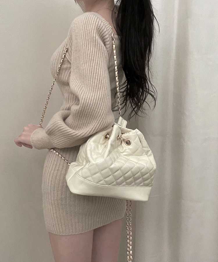 골지스퀘어벌룬미니니트원피스 베이지