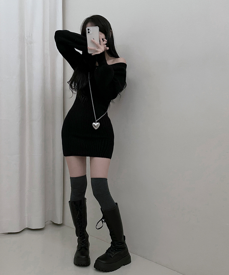 골지스퀘어벌룬미니니트원피스 블랙