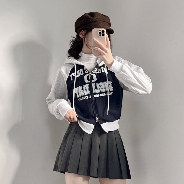 L.G.B. ルグランブルー パンダ 総柄 ニットパーカー 日本製アーカイブ希少 L.G.B.（ルグランブルー）の「L.G.B./ルグランブルー/AMAZONICA PK