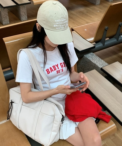 ポケットレザービッグショルダーバッグ IVORY