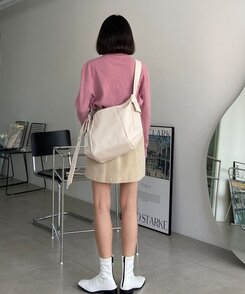 マルチポケットカジュアルショルダークロスバッグ IVORY