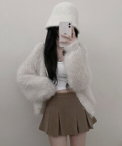 샤인앙고라퍼브이넥루즈핏니트가디건 베이지