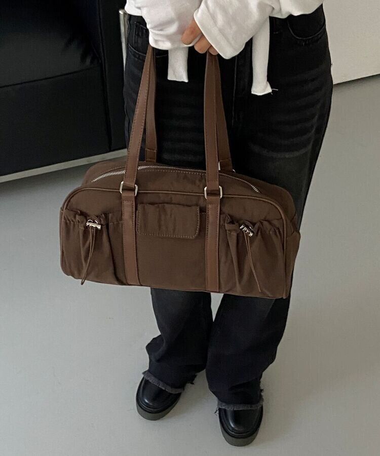 バッグ スリーポケットナイロンショルダーバッグ BROWN