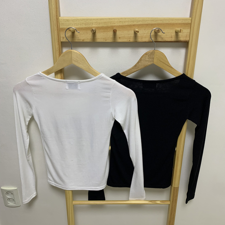 エンジェリックスクエアネックスリム長袖Tシャツ