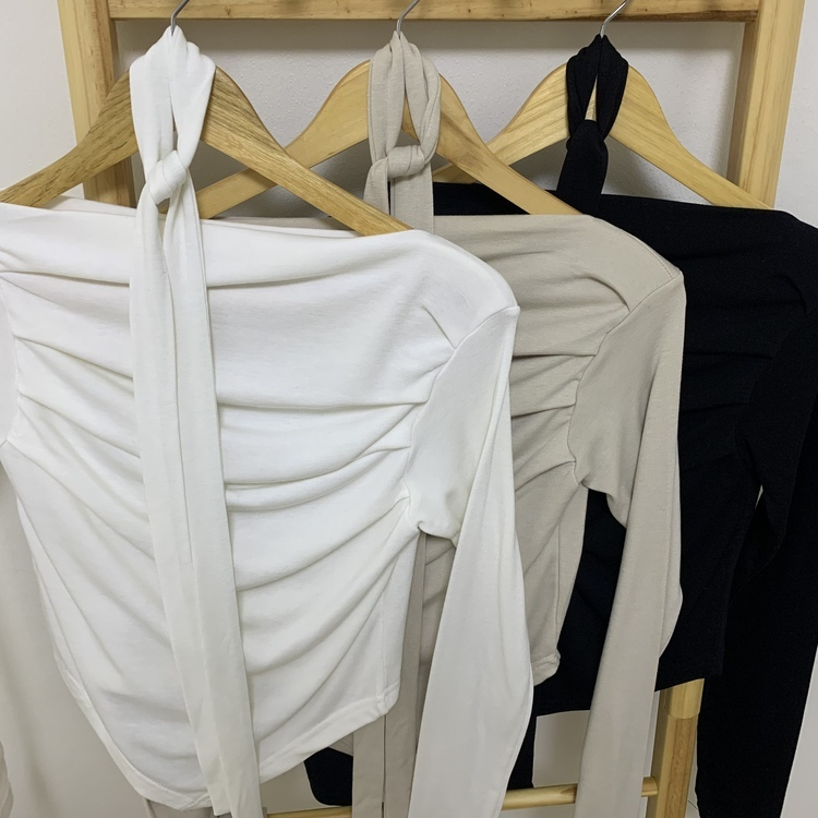 【SET】ドレープオフショルダー長袖Tシャツ＋チョーカー