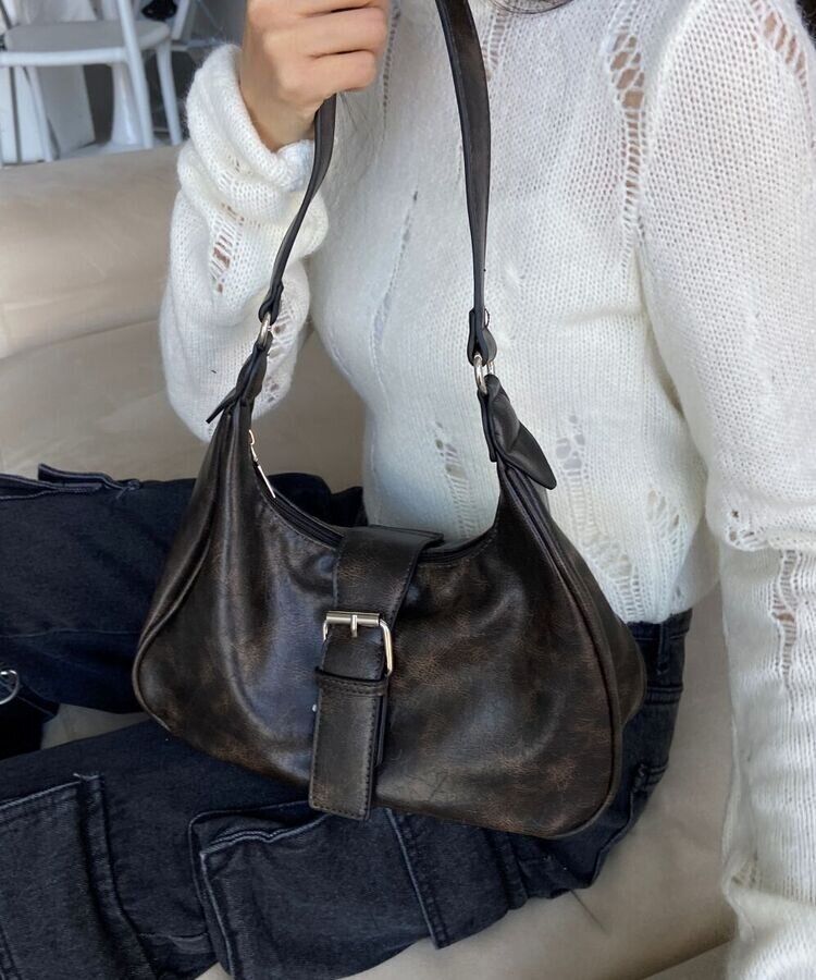レザーバックルミニラウンドショルダーバッグ BROWN