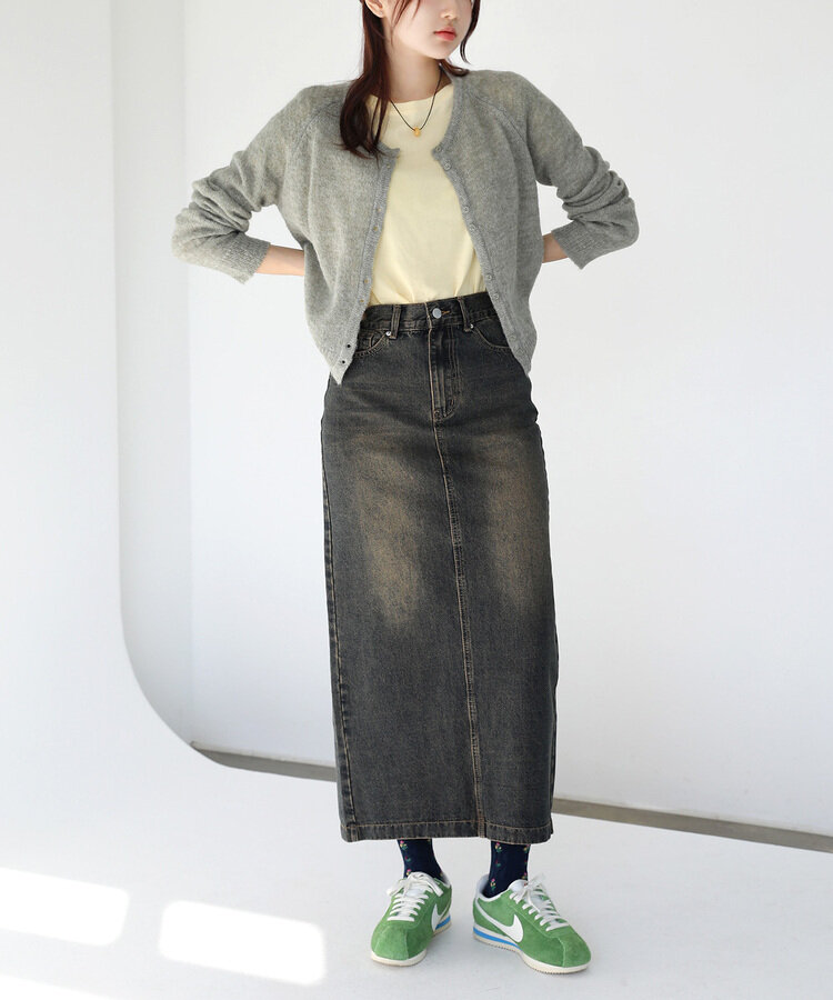 フラワーケーブルソックス NAVY