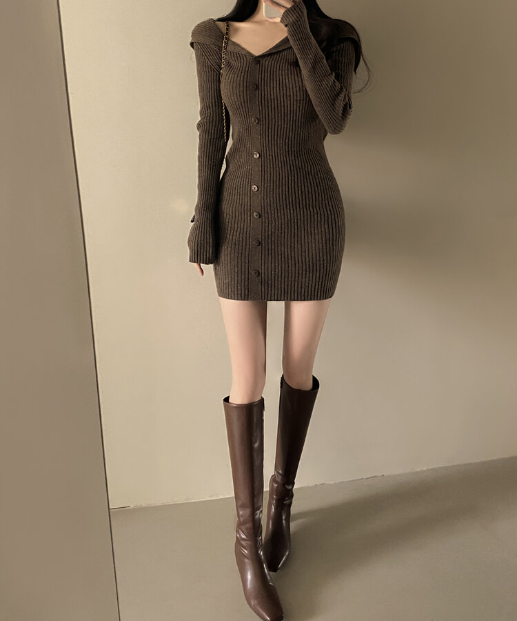 セーラーカラーウールリブニットスリムミニワンピース｜ミニ